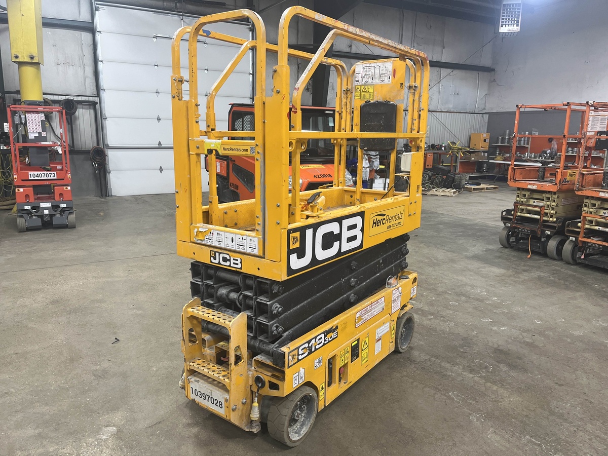 2023 JCB S1930E-3