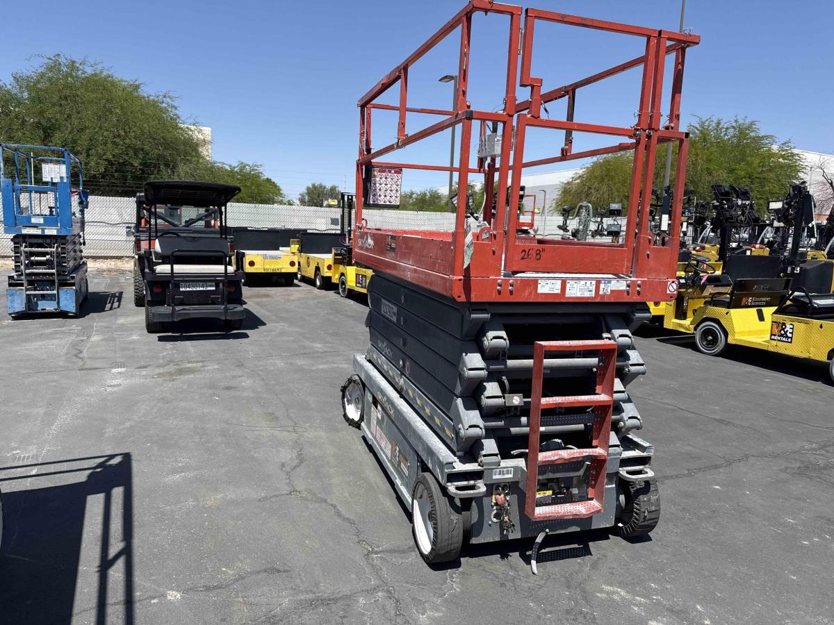 2018 Skyjack SJ4740