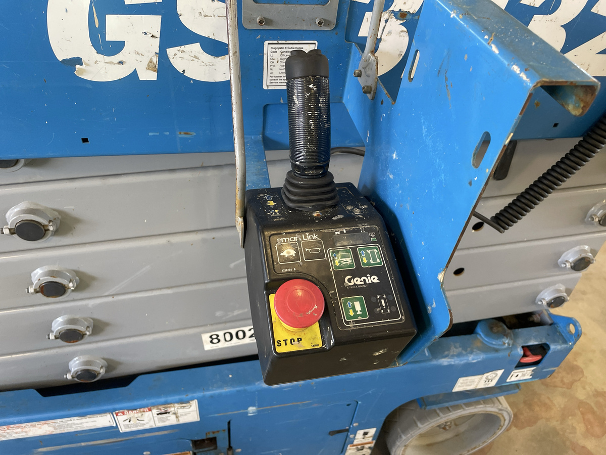2019 Genie GS-3232-5