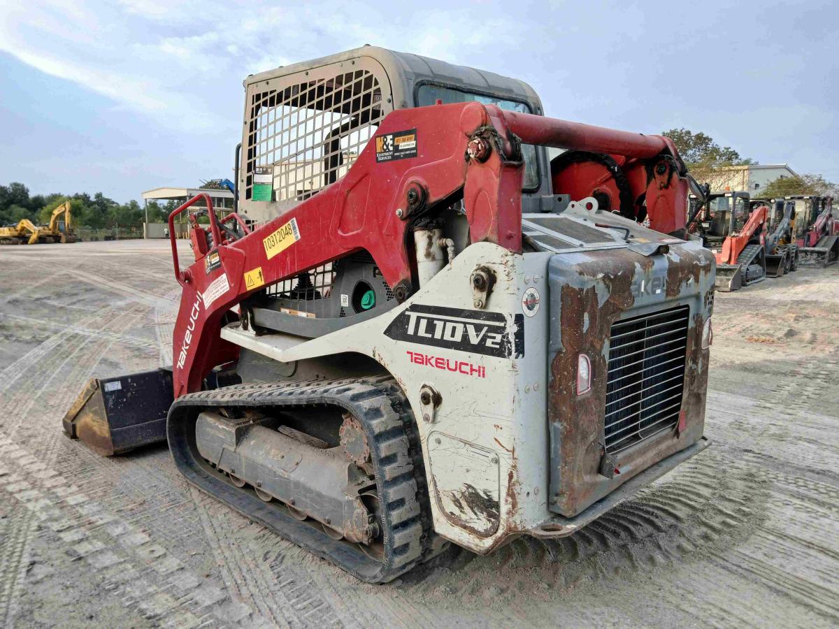 2020 Takeuchi TL10V2