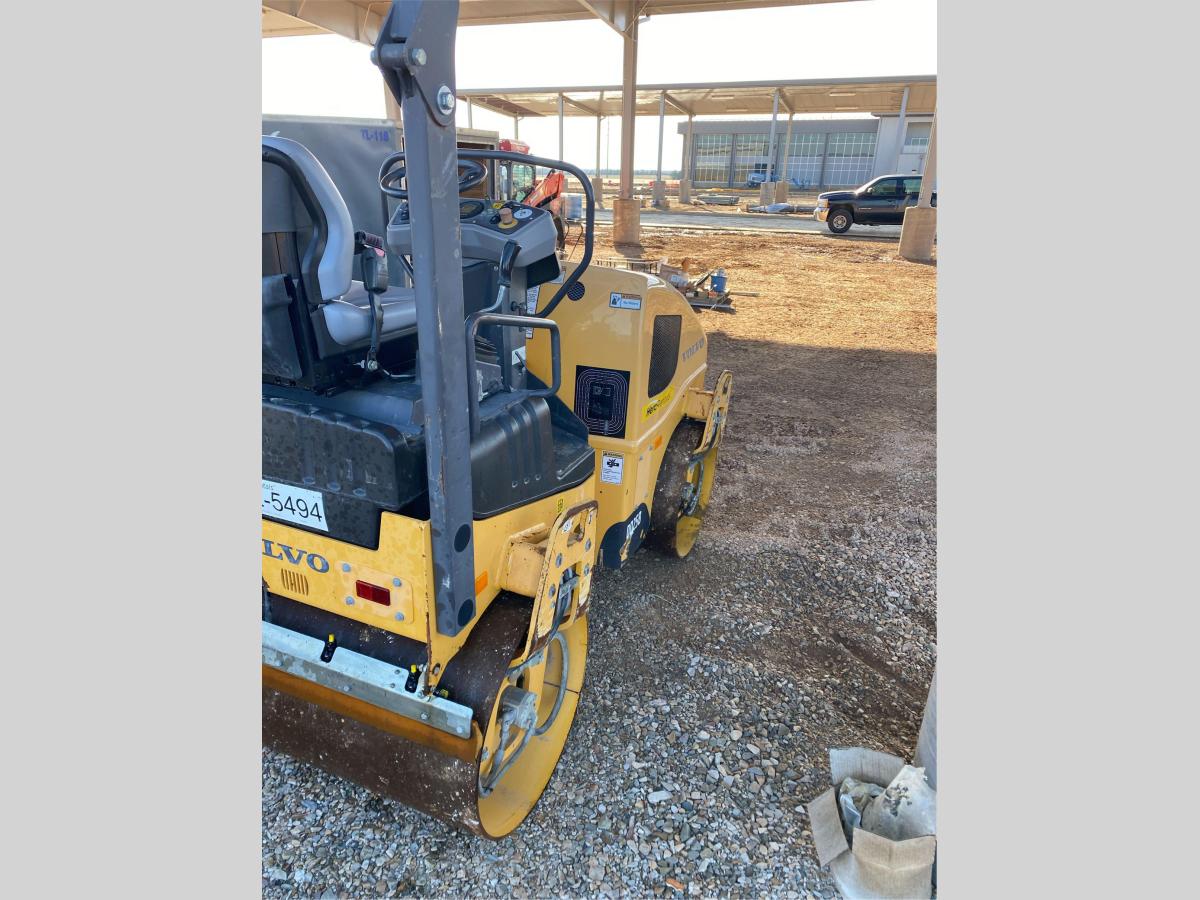 2018 Volvo DD25B