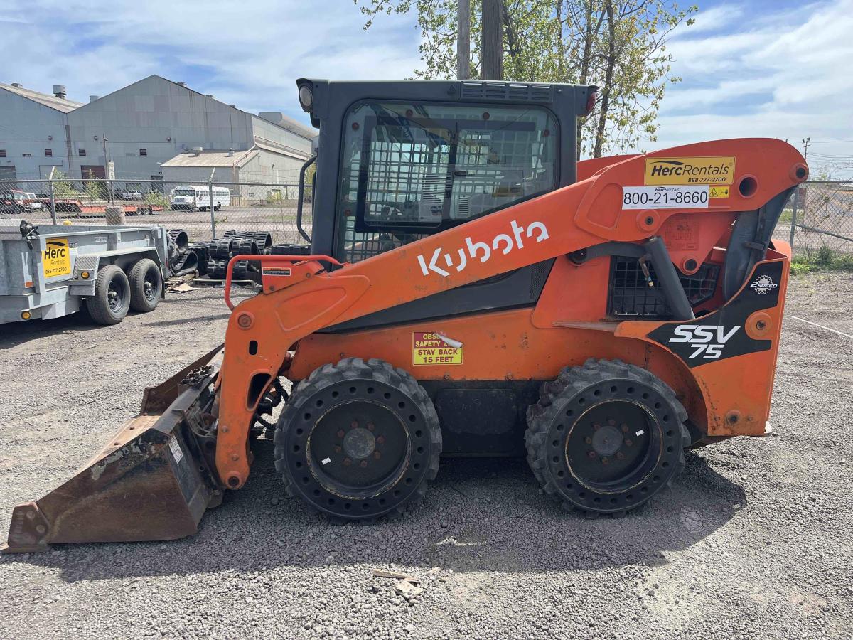 2018 Kubota SSV75