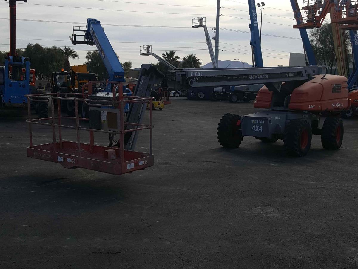 2014 Skyjack SJ66 T