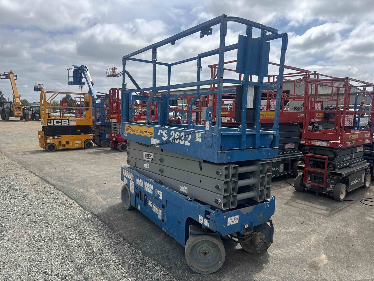 2017 Genie GS-2632-4