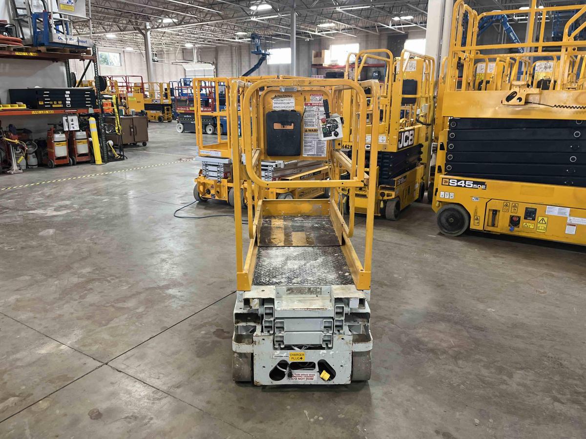 2016 Hy-Brid Lifts HB-1030