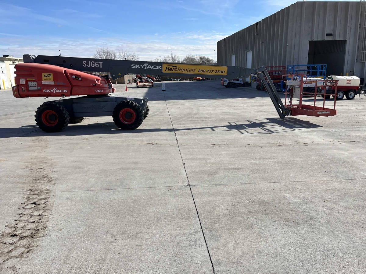 2018 Skyjack SJ66 T
