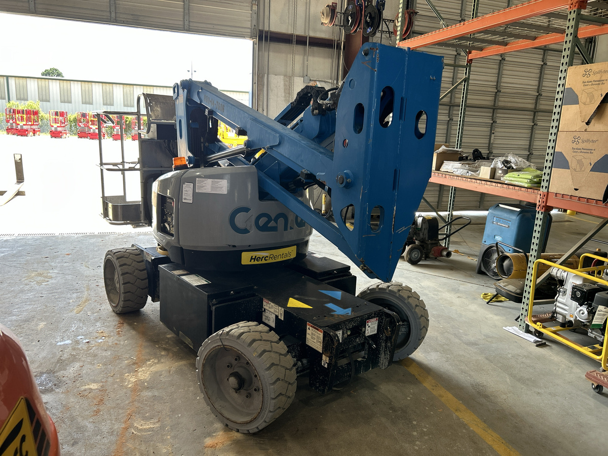 2017 Genie Z-33/18-2