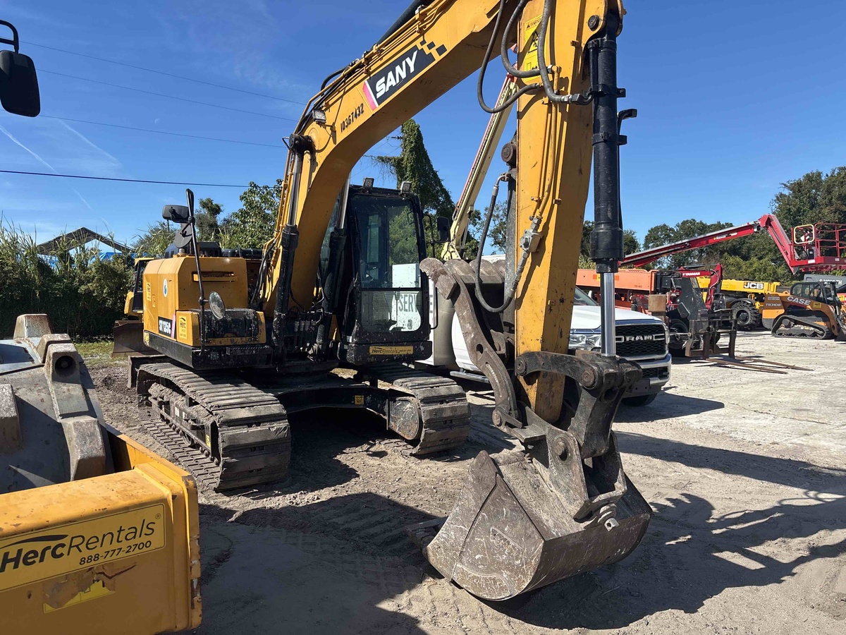 2022 Sany SY135C-2