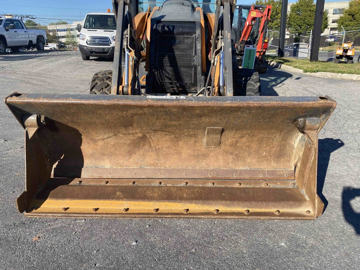2019 Case 590SN-7