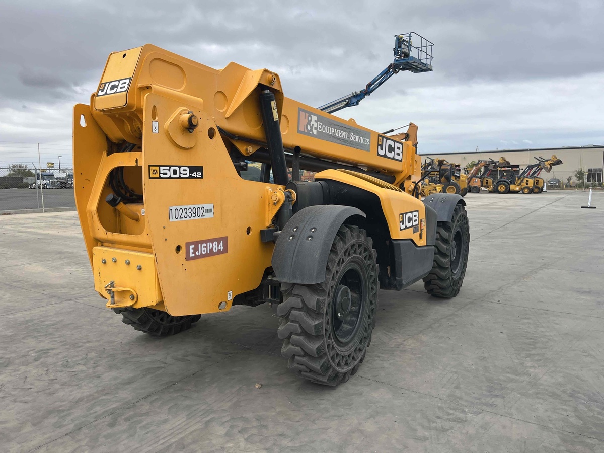 2018 JCB 509-42