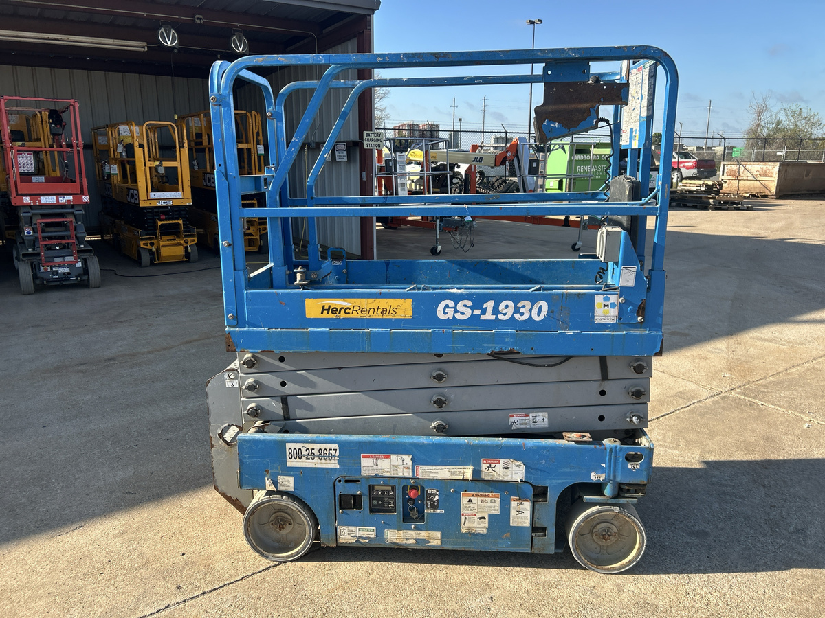 2019 Genie GS-1930