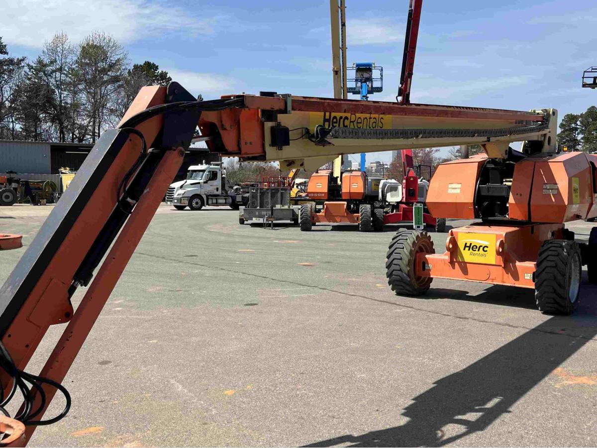 2018 JLG 860SJ