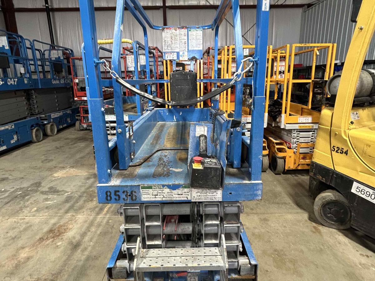 2018 Genie GS-1930