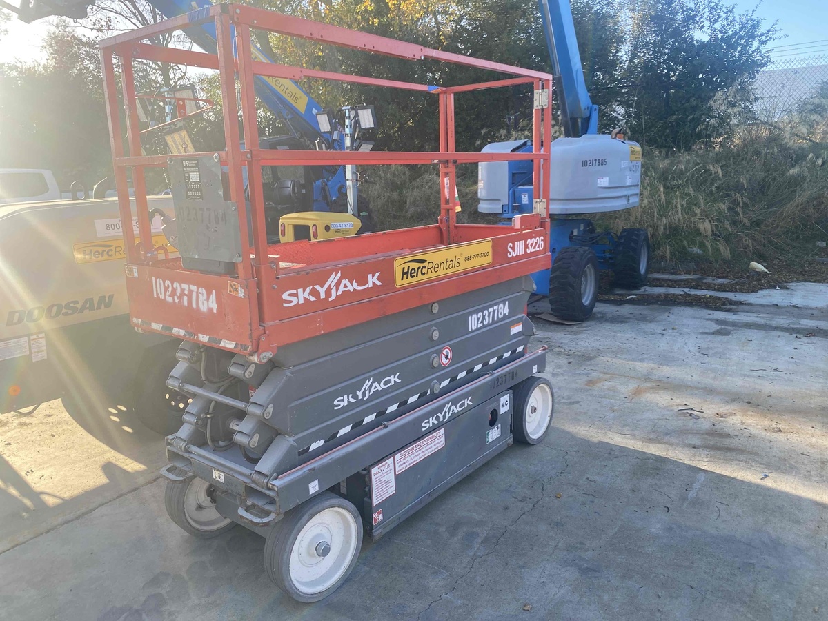 2018 Skyjack SJ3226-2
