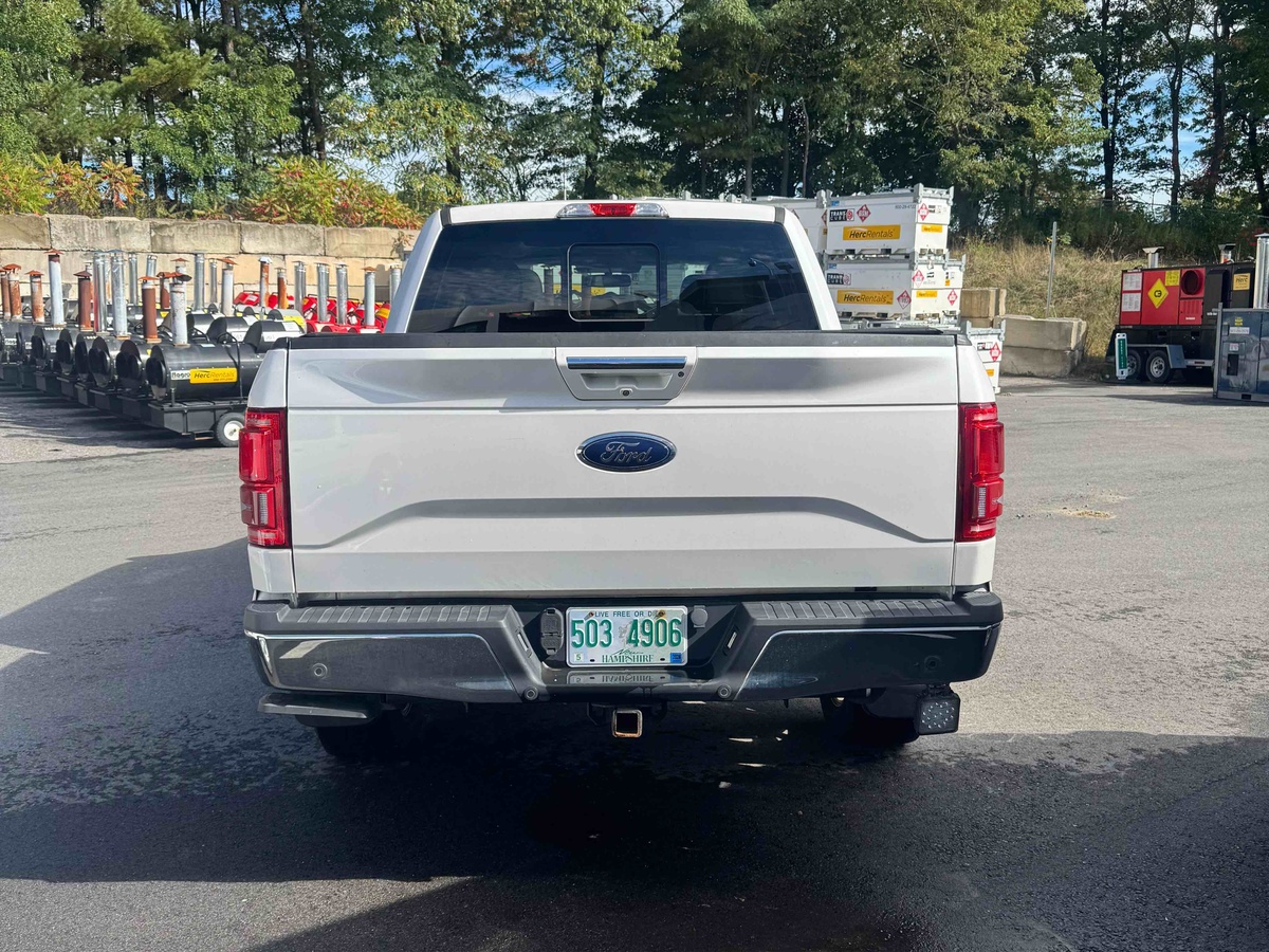 2015 Ford F150 Lariat-8