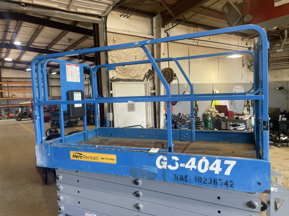 2019 Genie GS-4047-9