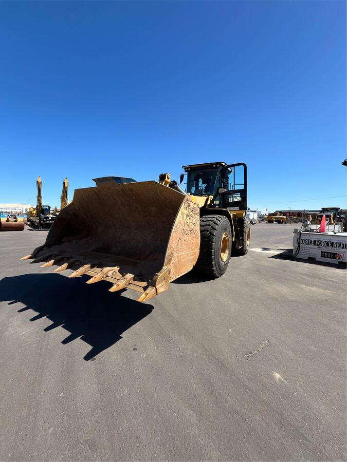 2018 CAT 966M-2