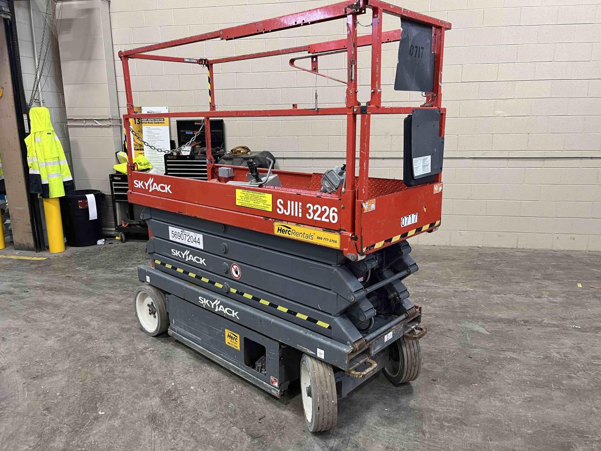 2014 Skyjack SJ3226