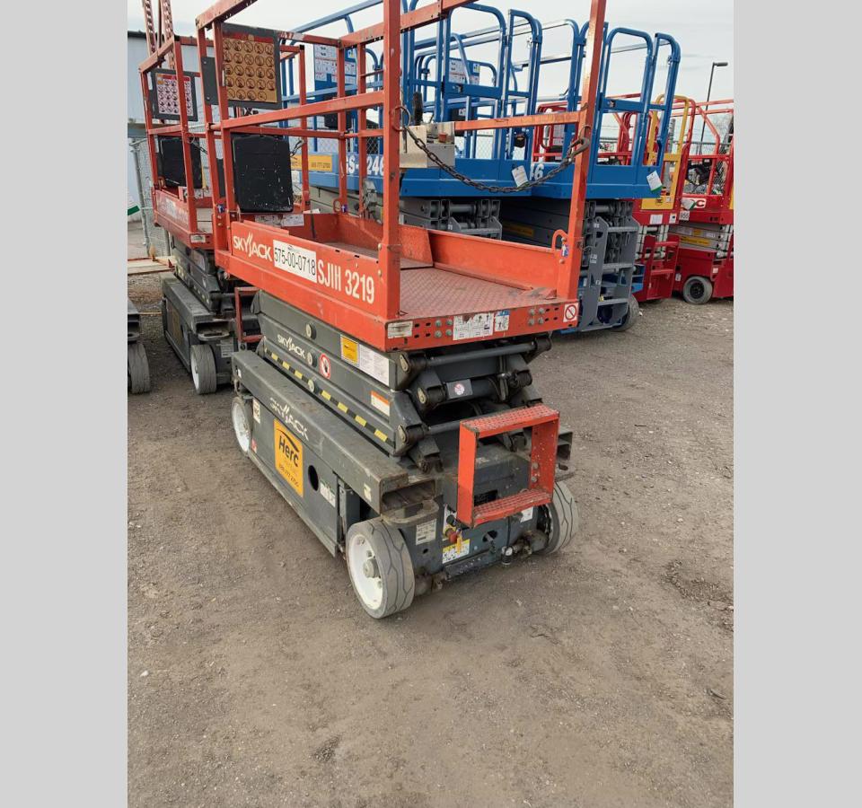2016 Skyjack SJ3219