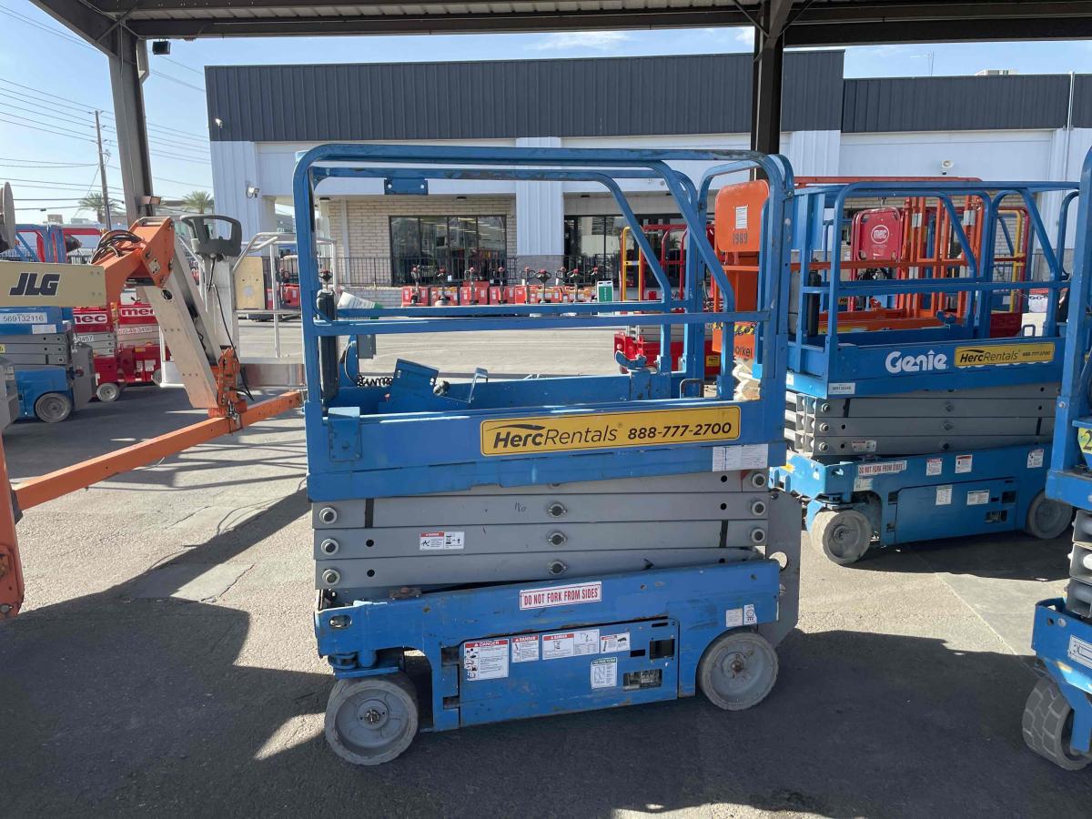 2018 Genie GS-1930