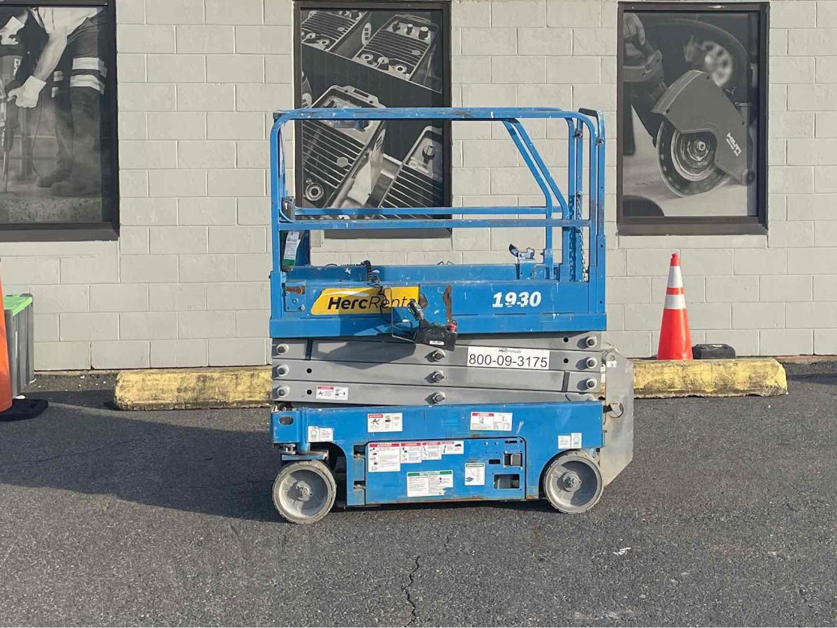 2016 Genie GS-1930