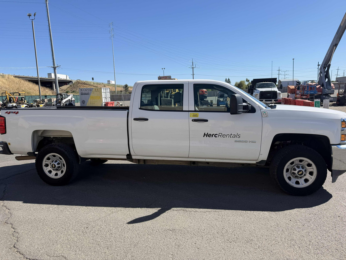 2019 Chevrolet 3500-6