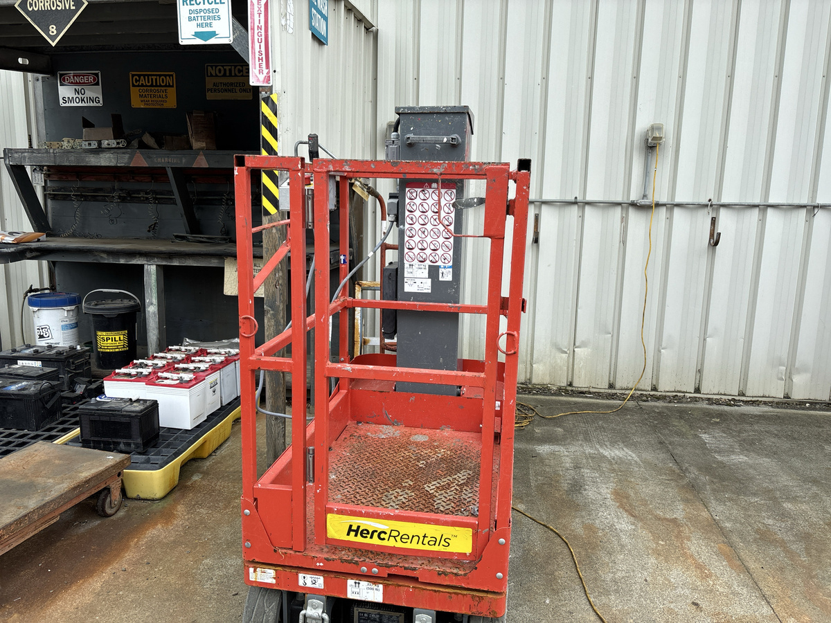 2018 Skyjack SJ16-3