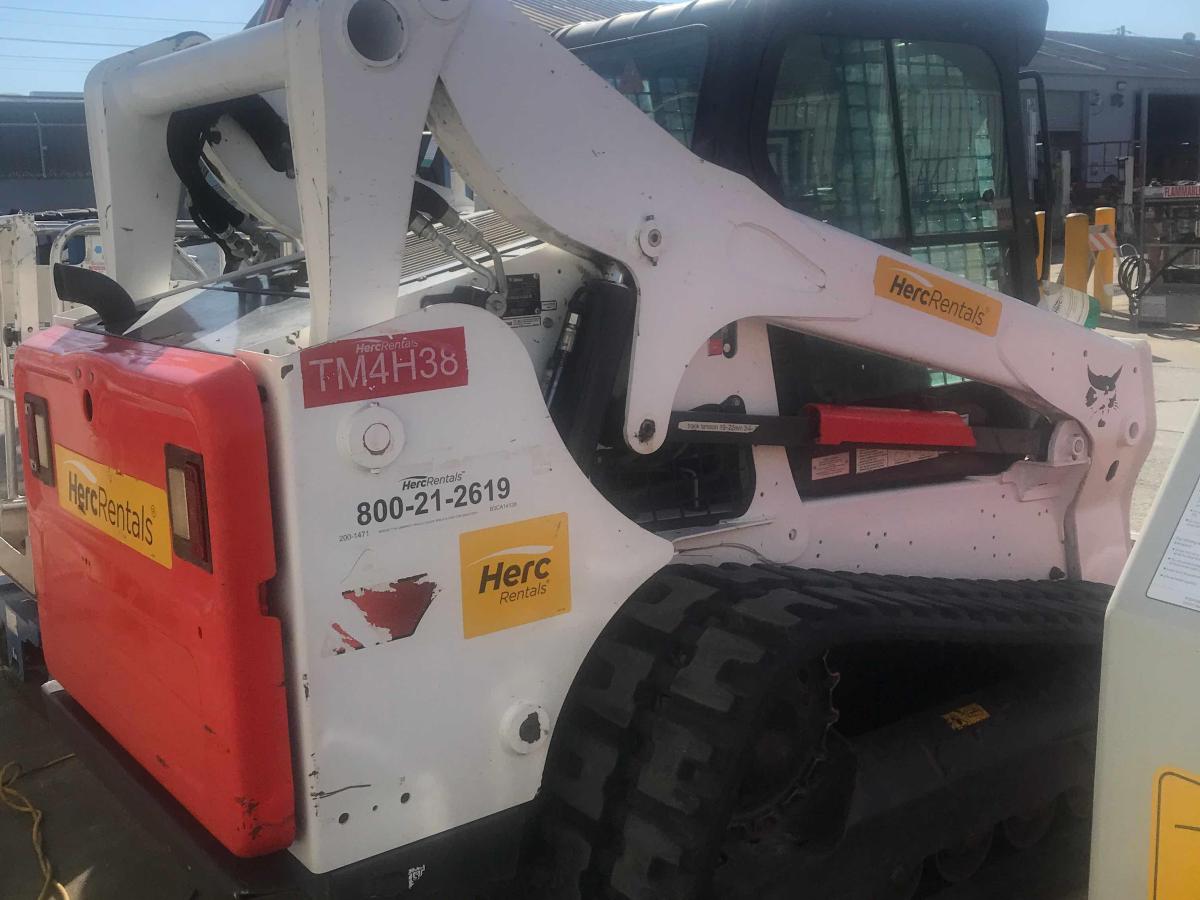 2018 Bobcat T740