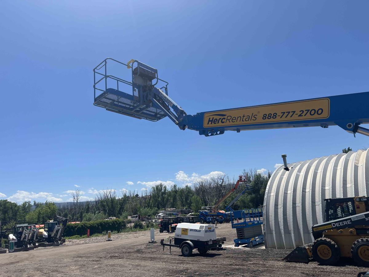 2019 Genie S-65XC