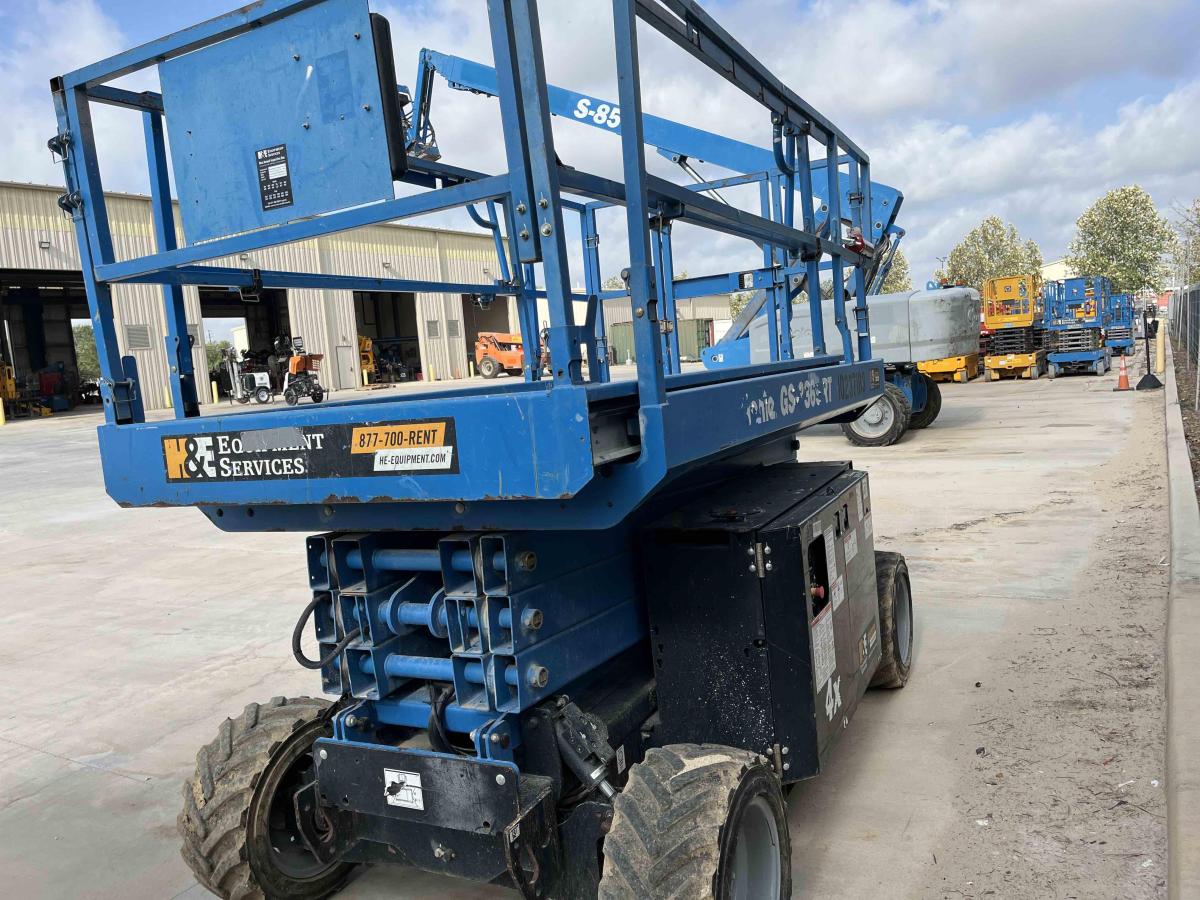 2018 Genie GS-3369 RT-6