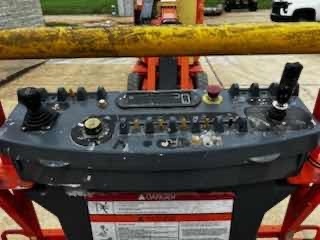 2018 JLG E300AJP-9