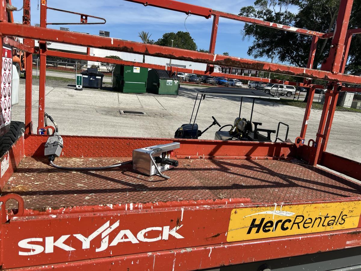 2018 Skyjack SJ4740-5