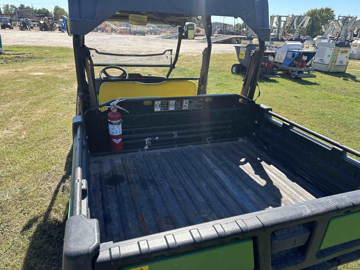 2021 John Deere XUV855M