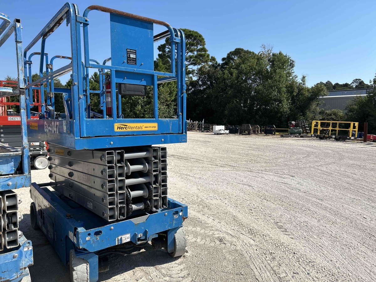 2018 Genie GS-4047-4