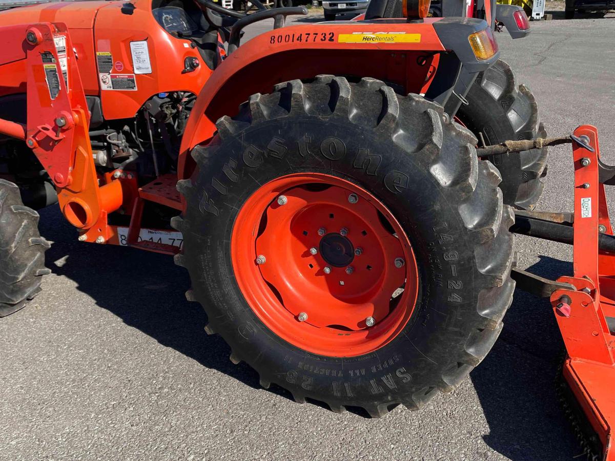 2017 Kubota L4701