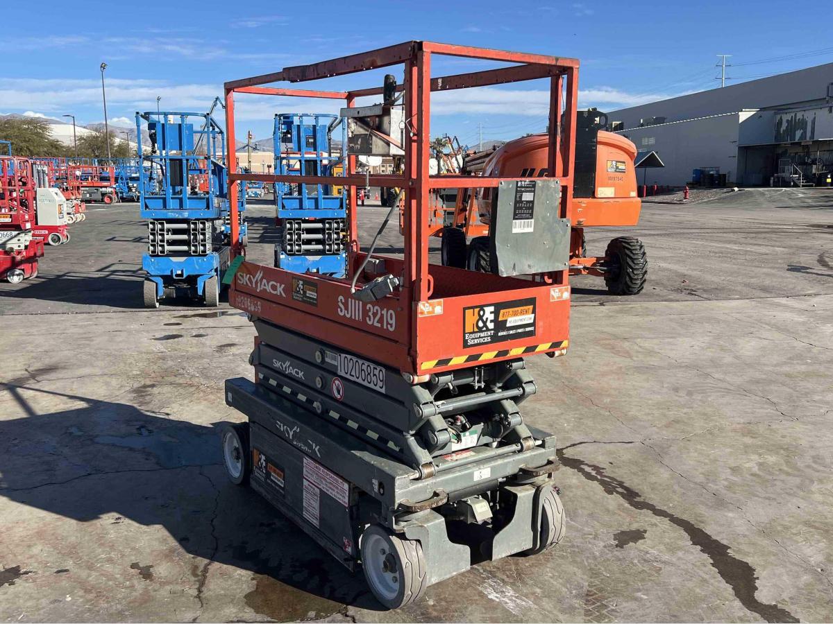 2016 Skyjack SJ3219