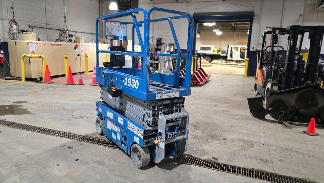 2018 Genie GS-1930