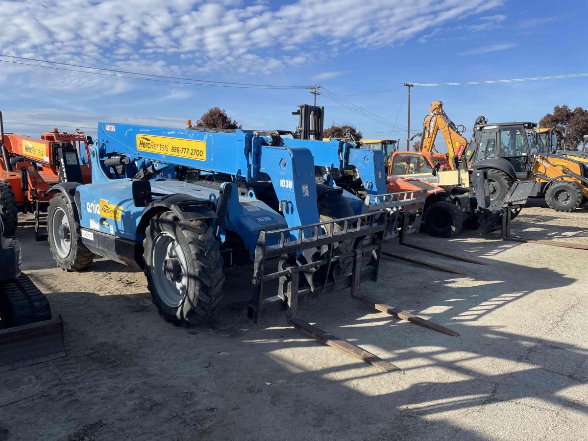 2017 Genie GTH-636