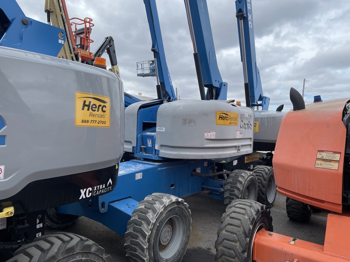 2018 Genie S-45