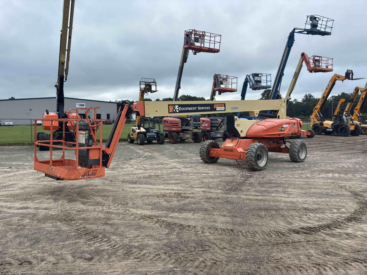 2016 JLG M600J-1