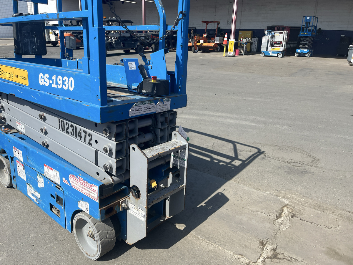 2017 Genie GS-1930-2