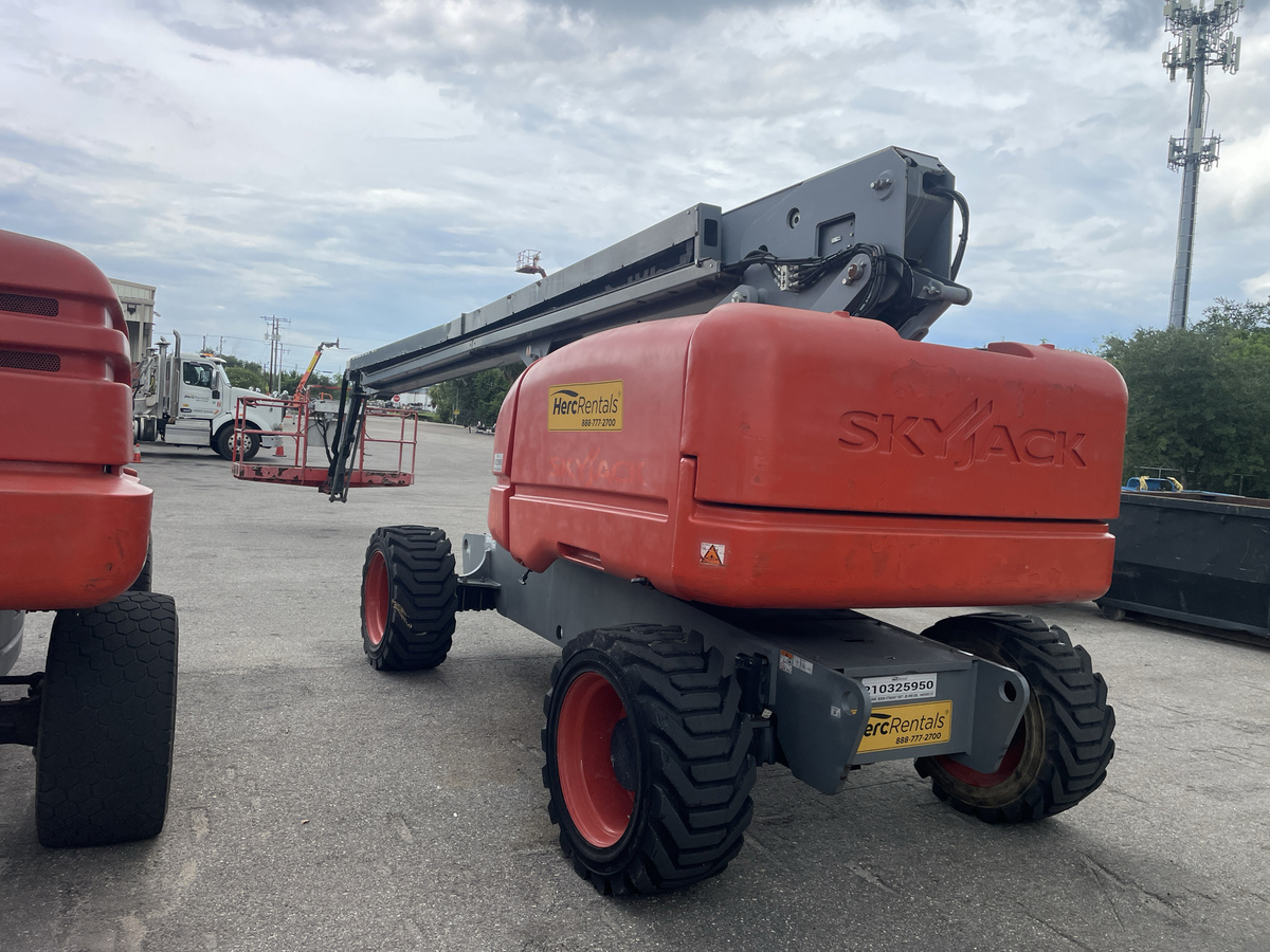 2021 Skyjack SJ86 T-4