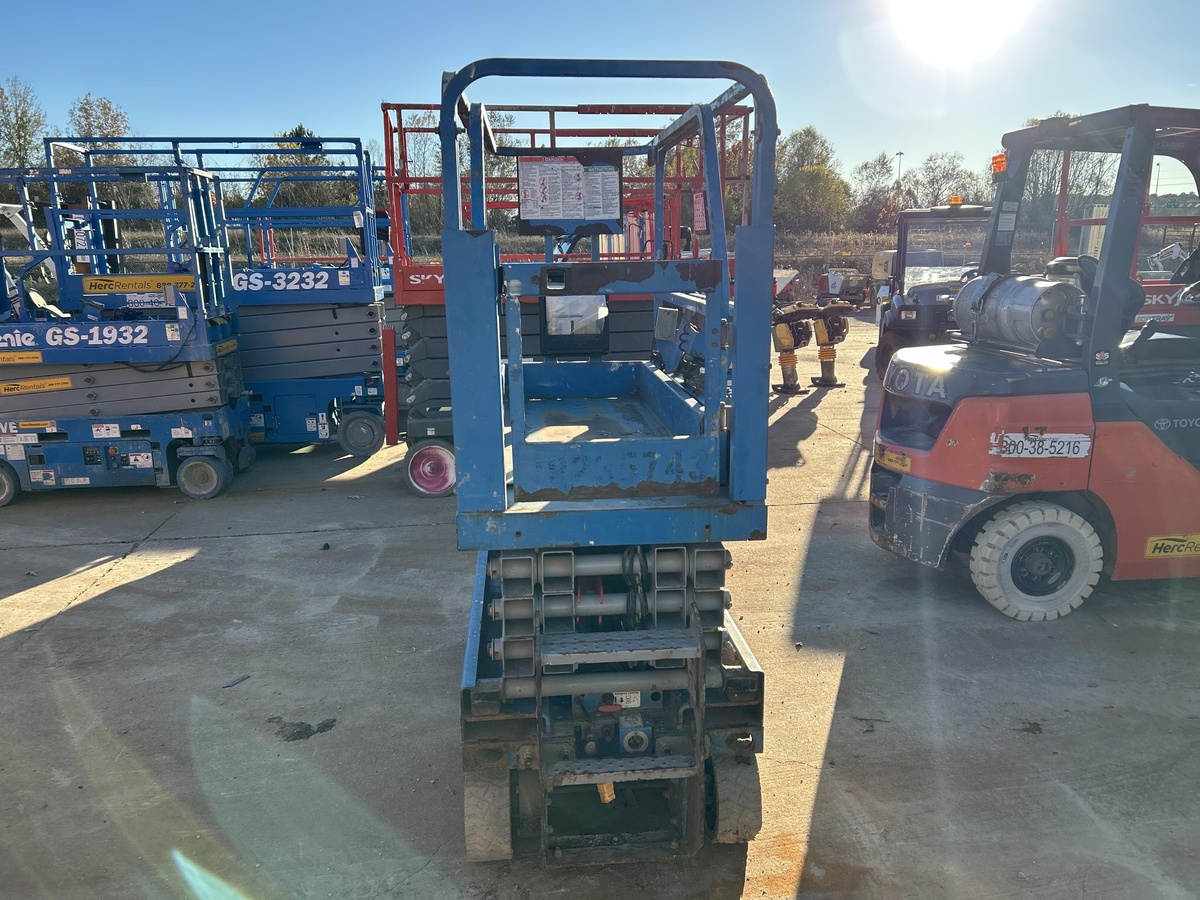 2018 Genie GS-1930-2