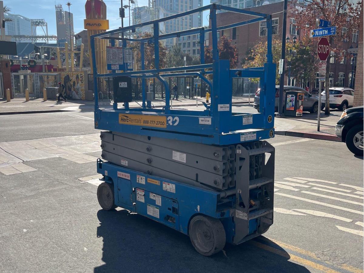 2017 Genie GS-2632