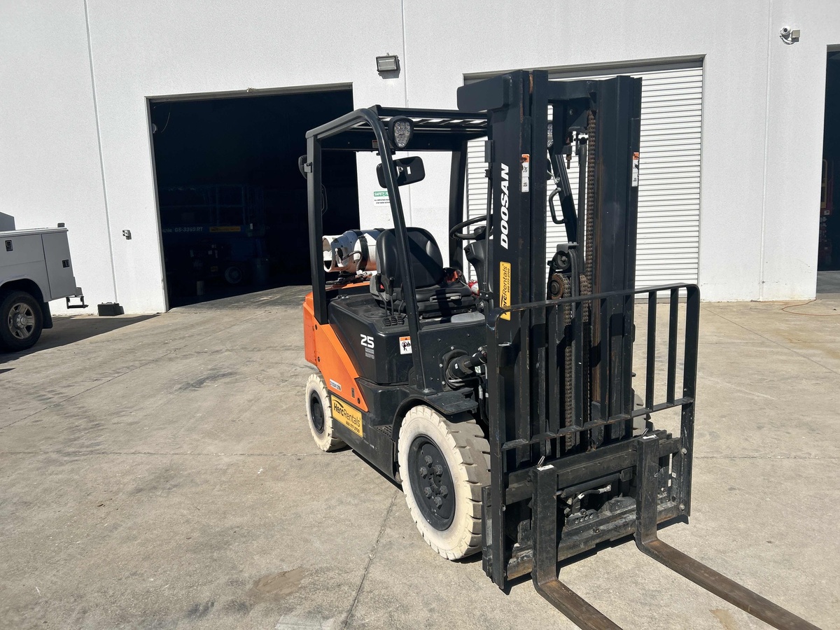 2021 Doosan G25N-7-2
