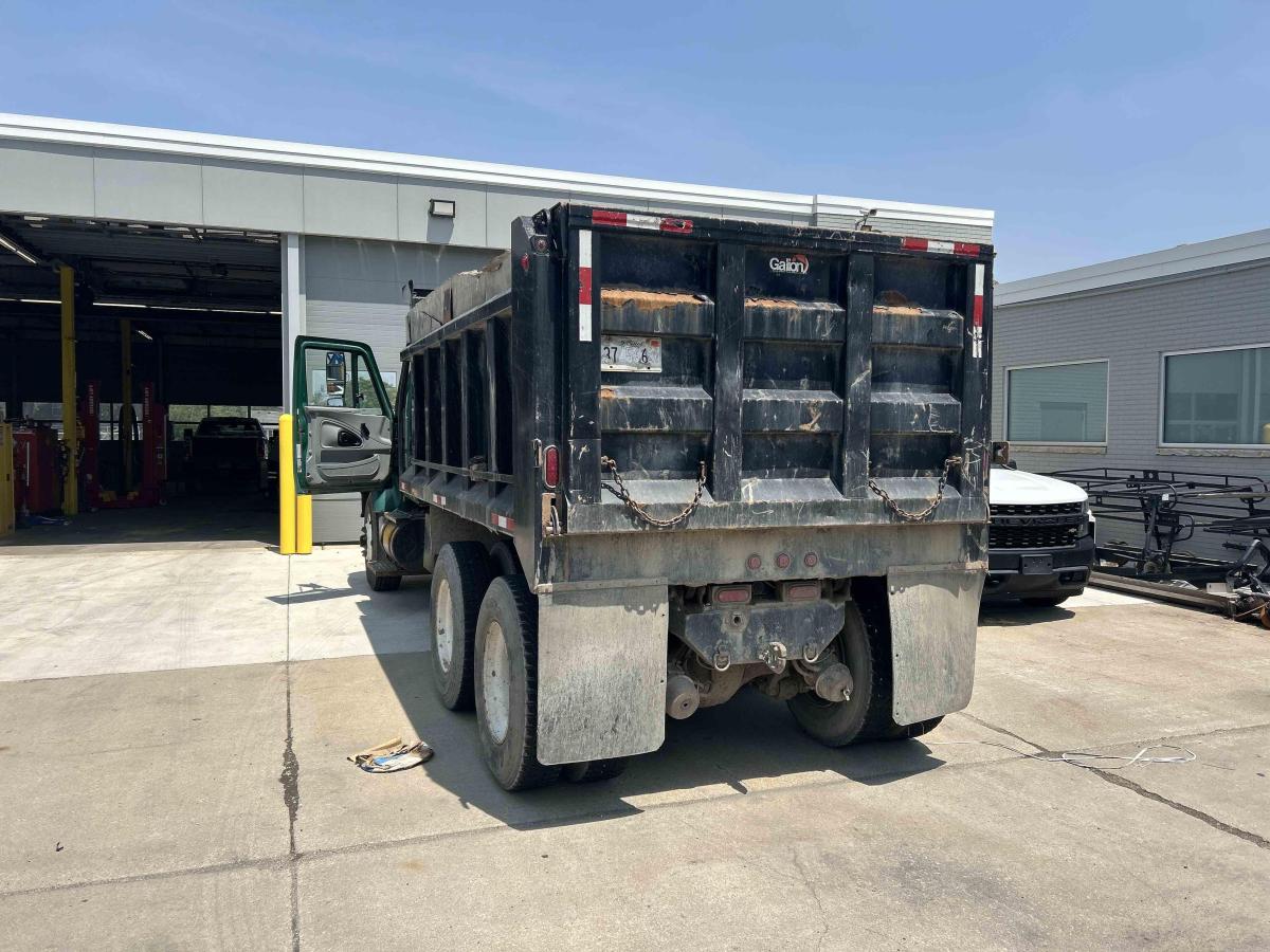 2006 International 7400
