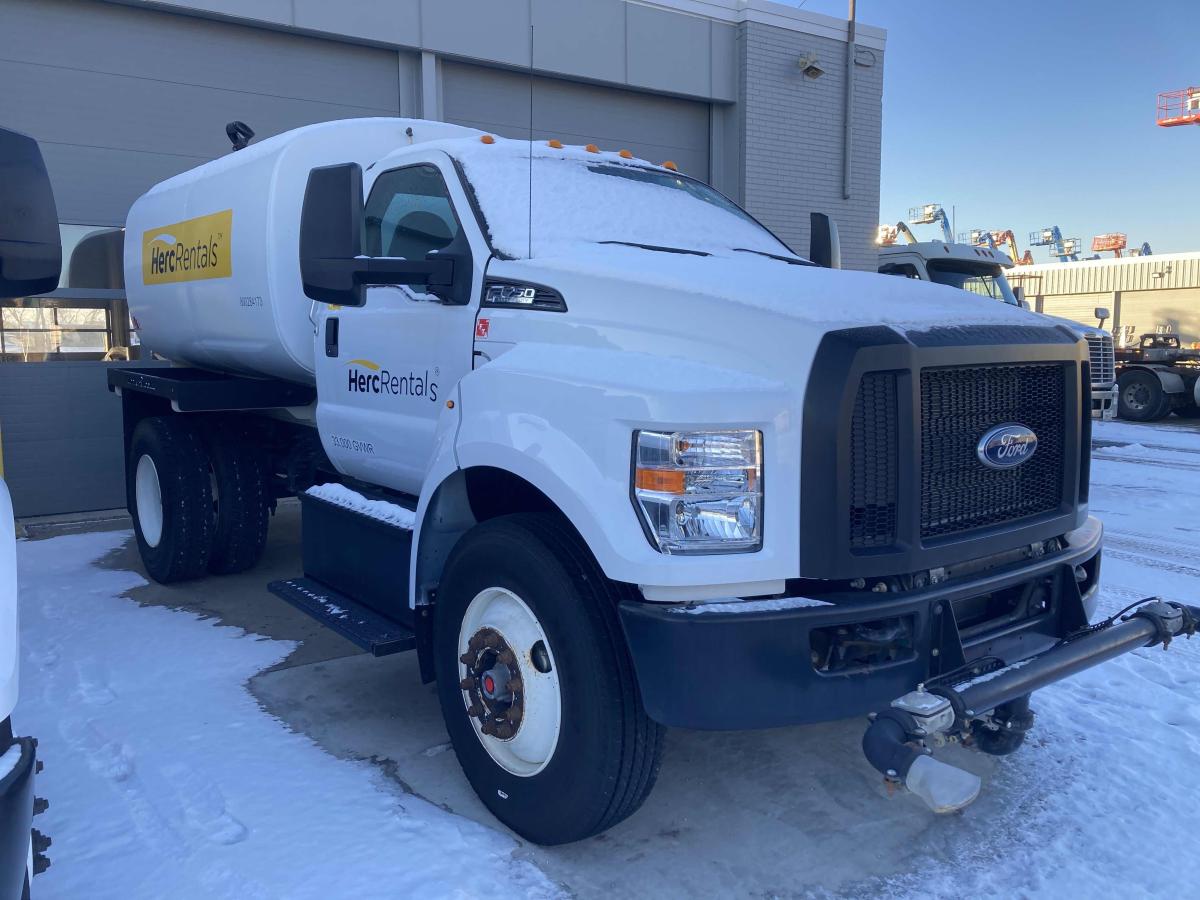 2021 Ford F750
