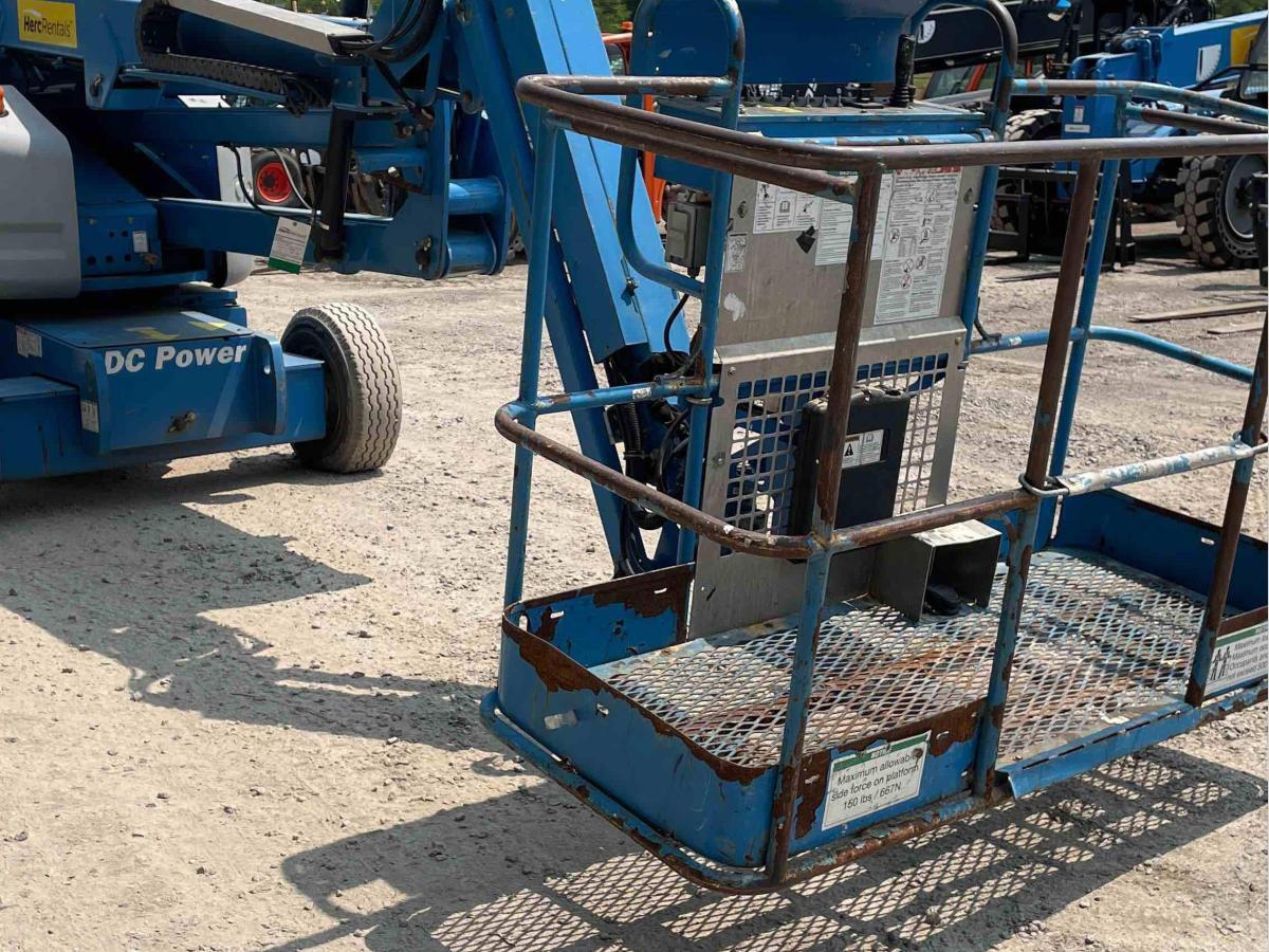 2014 Genie Z-45/25-8