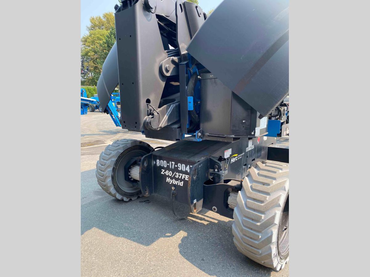 2017 Genie Z-60/37 DC-8