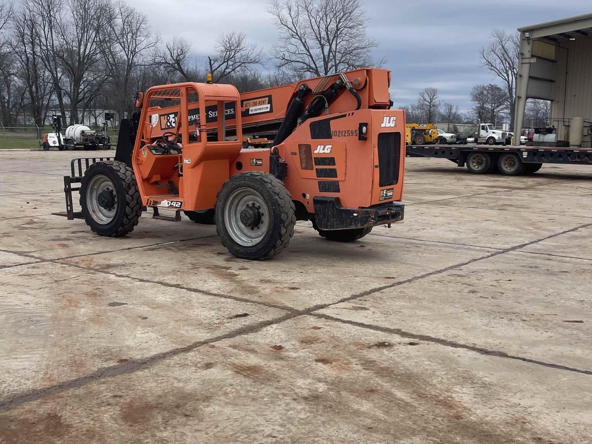 2018 SkyTrak 8042
